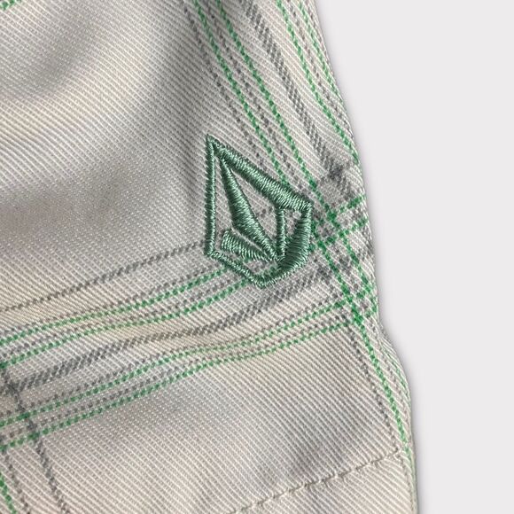 volcom | Boys Plaid Chino Slim Shorts - Picture 5 of 5